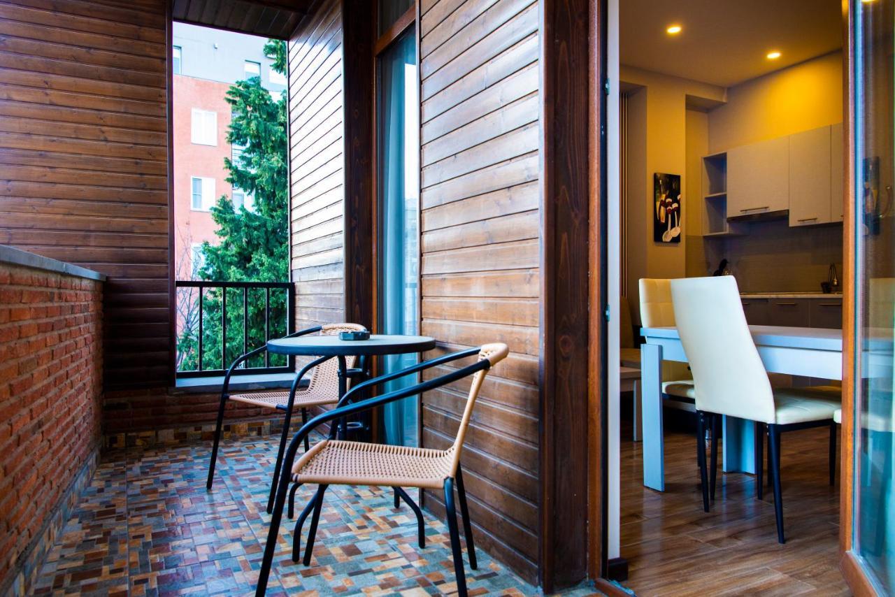 Sani Apart Hotel Тбилиси Экстерьер фото