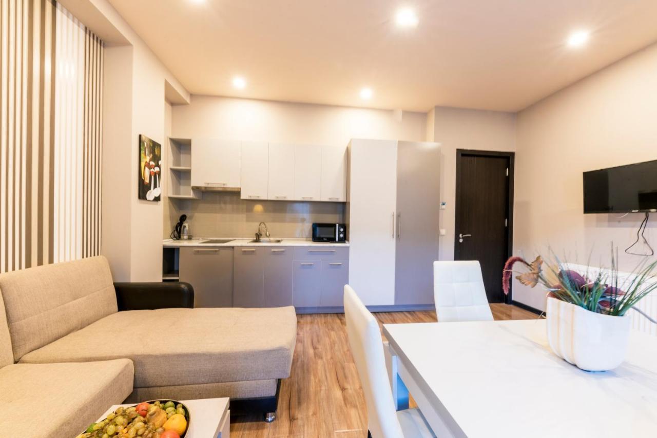 Sani Apart Hotel Тбилиси Экстерьер фото